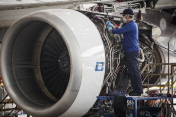 Como funciona a manutenção de aeronaves: por dentro dos bastidores
